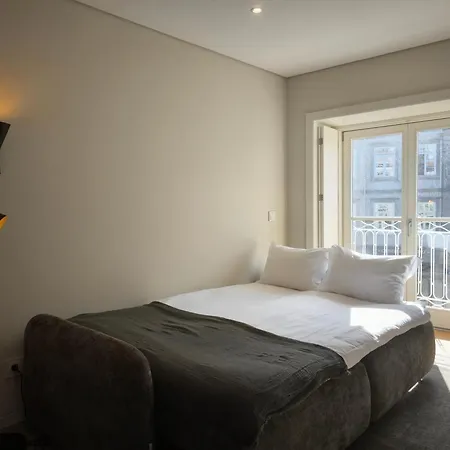 Carmo Cinema Apartment Porto