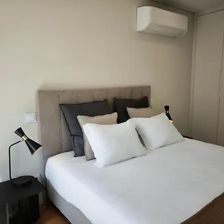 Apartment Carmo Cinema Porto