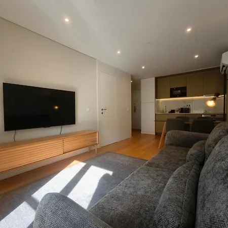 Carmo Cinema Apartment *