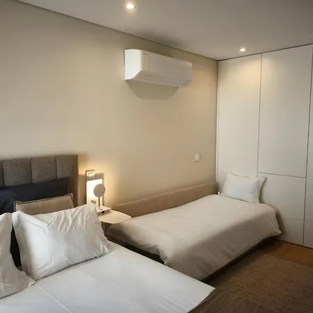 Carmo Cinema Apartment *